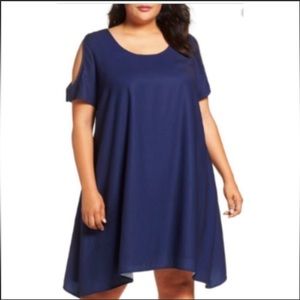 Sejour Cold Shoulder Flowy Dress - Navy Size 14W